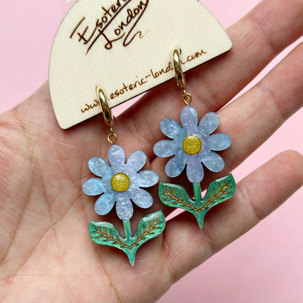 Retro Daisy Dangle Earrings - Sky Blue